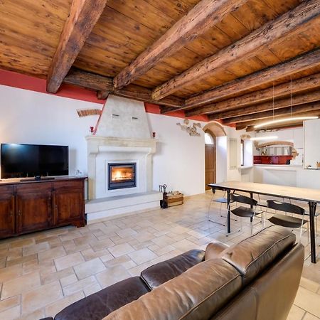 Ca' Gremal - Casa Vacanze Tra Le Colline Del Garda - Calmasino Di Bardolino ภายนอก รูปภาพ
