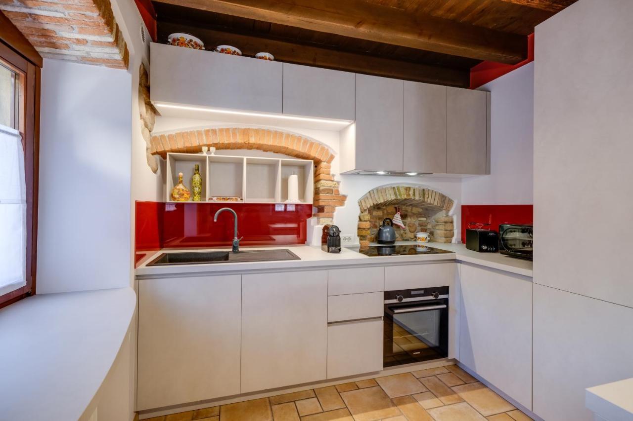 Ca' Gremal - Casa Vacanze Tra Le Colline Del Garda - Calmasino Di Bardolino ภายนอก รูปภาพ