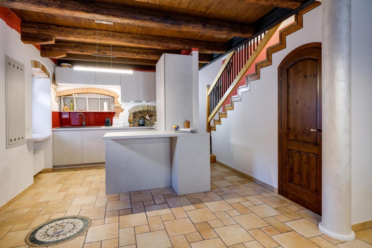 Ca' Gremal - Casa Vacanze Tra Le Colline Del Garda - Calmasino Di Bardolino ภายนอก รูปภาพ