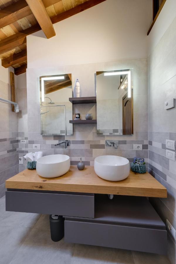 Ca' Gremal - Casa Vacanze Tra Le Colline Del Garda - Calmasino Di Bardolino ภายนอก รูปภาพ